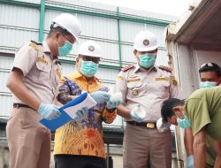 Barantin Sertifikasi 19,2 Ton Daging Kelapa Ekspor ke Malaysia, Dukung Hilirisasi Produk Lokal