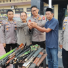 Dua Kades di Luwu Utara Bersatu Jaga Perdamaian, 60 Pucuk Senjata Diserahkan